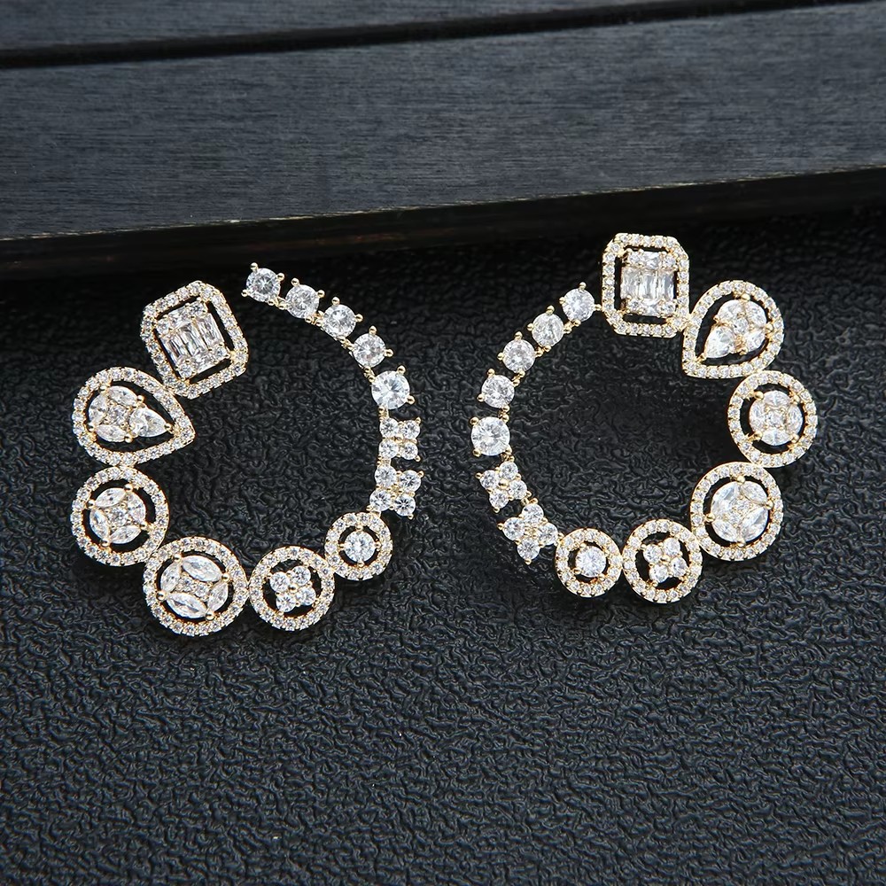 Luxury Round Stud Earrings For - Women Accessories Dubai recension och pris